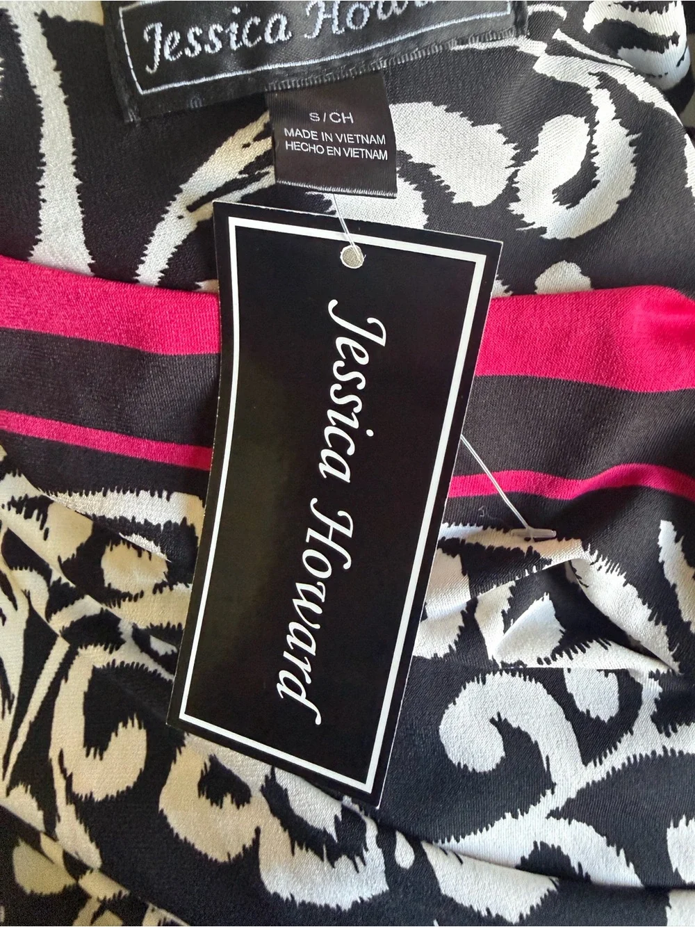 Jessica Howard NWT Sheath Dress Small Black White Pink Scroll Print Career